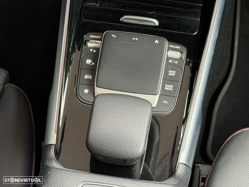 Mercedes-Benz GLB 200 d AMG Line - 16