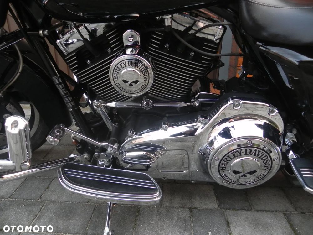 Harley-Davidson Touring Street Glide - 7