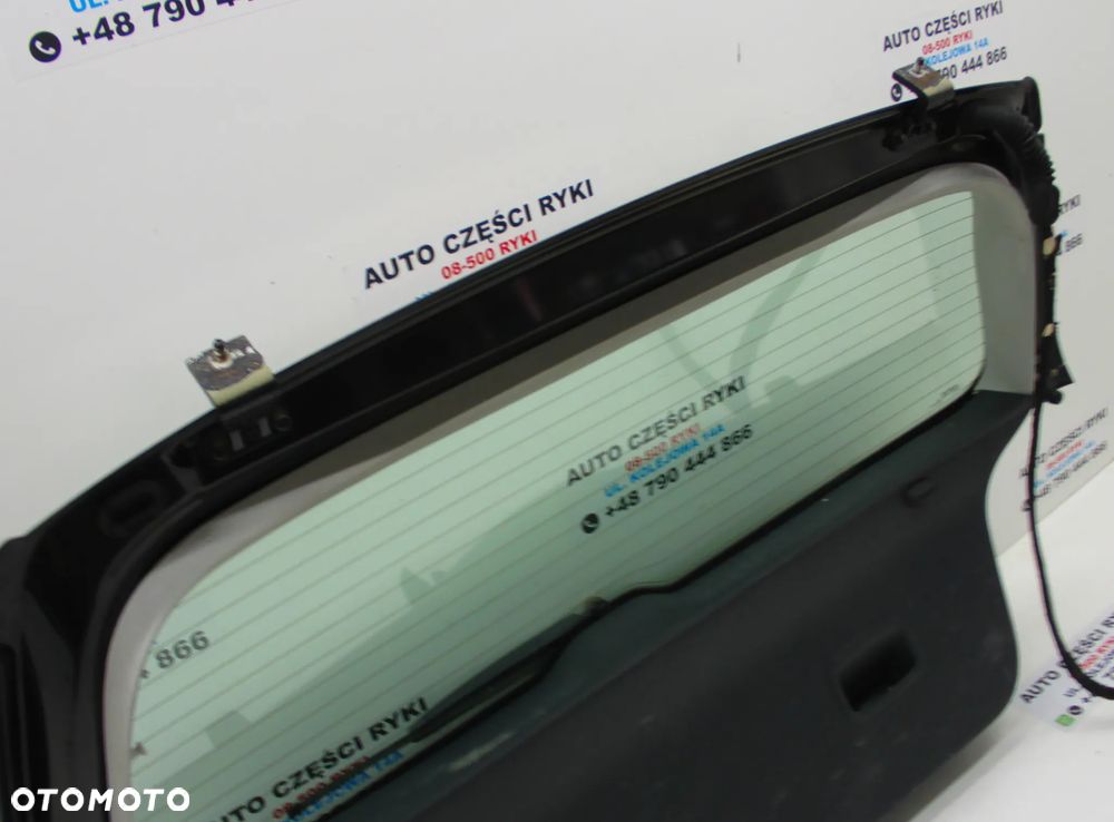 VW Polo 9N Klapa Bagażnika L041 - 9