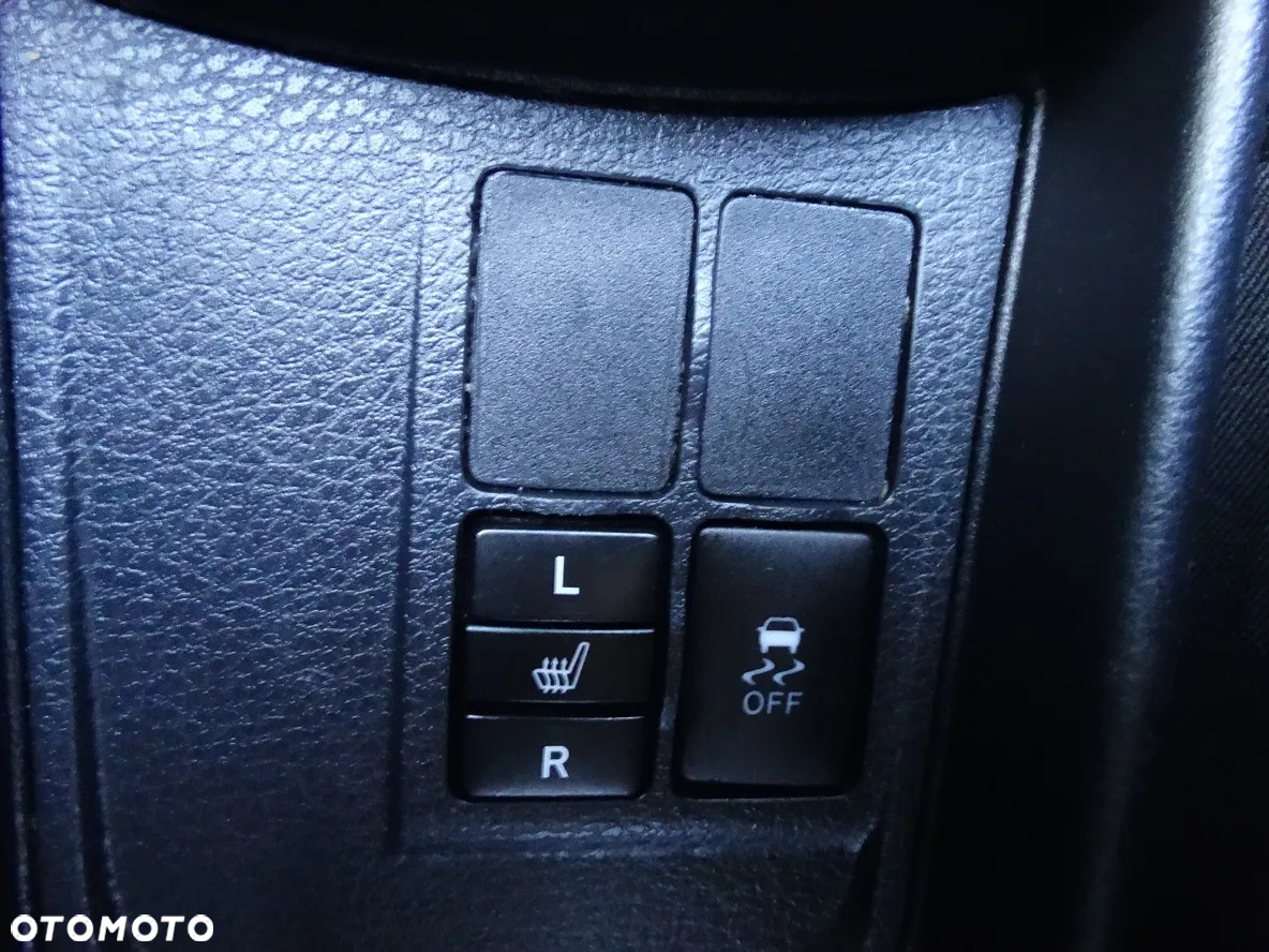 Toyota Yaris - 14