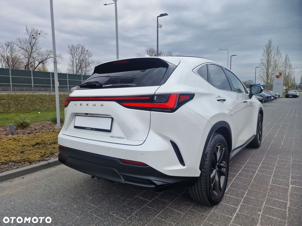 Lexus NX - 24