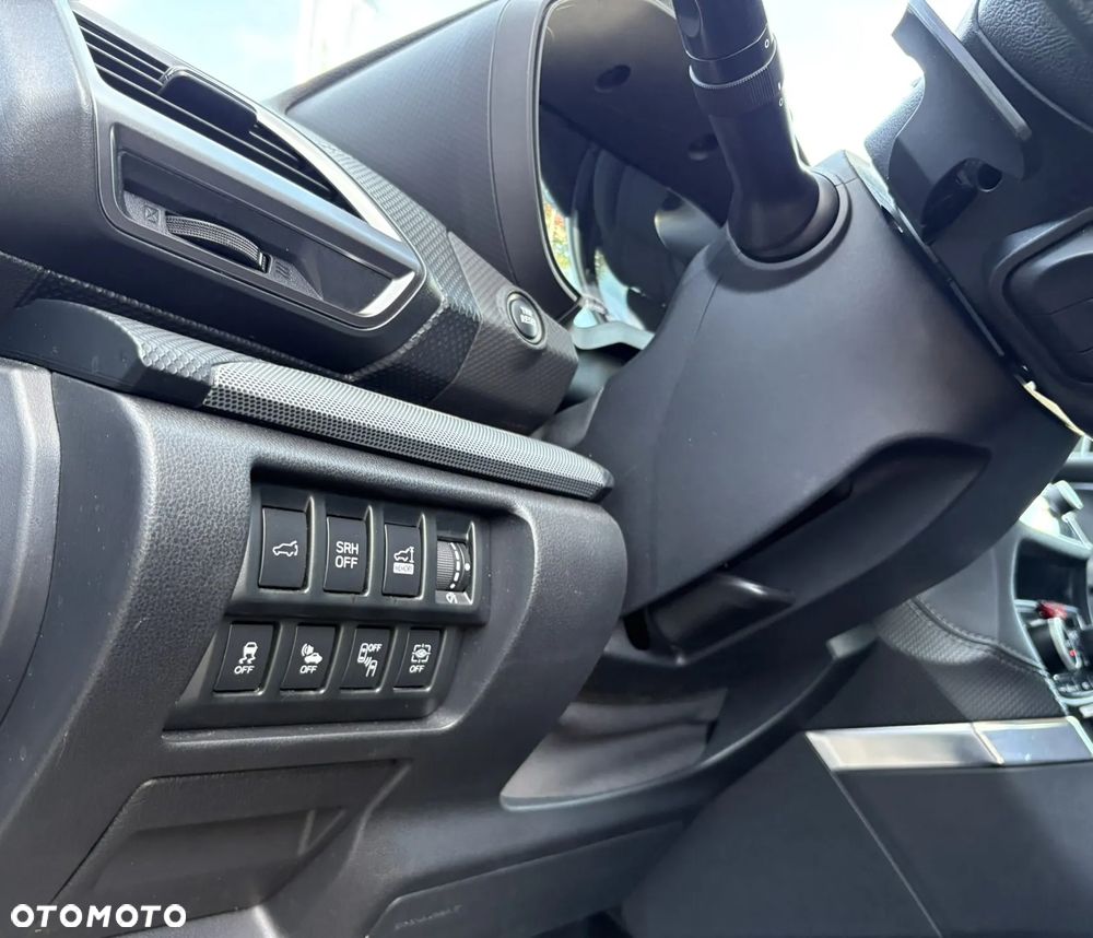 Subaru Forester 2.0 i Exclusive Lineartronic - 14