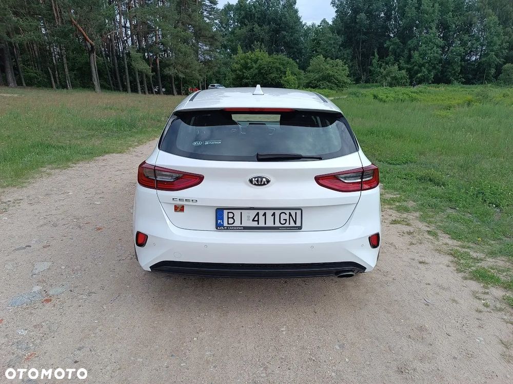 Kia Ceed 1.4 L Business Line - 4
