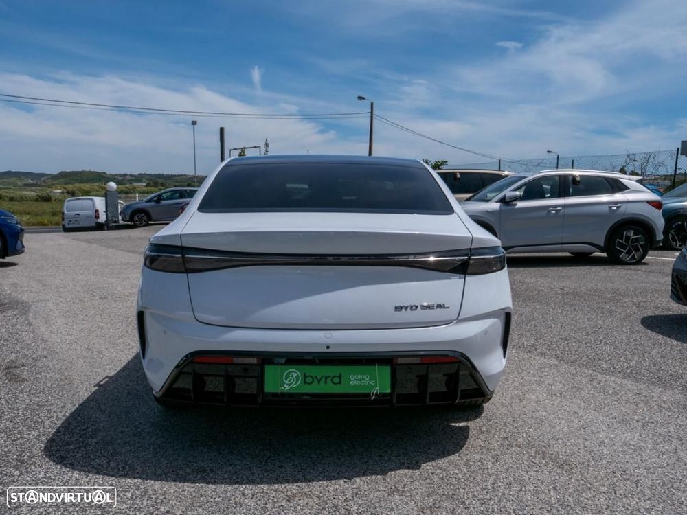 BYD Seal Excellence - 11