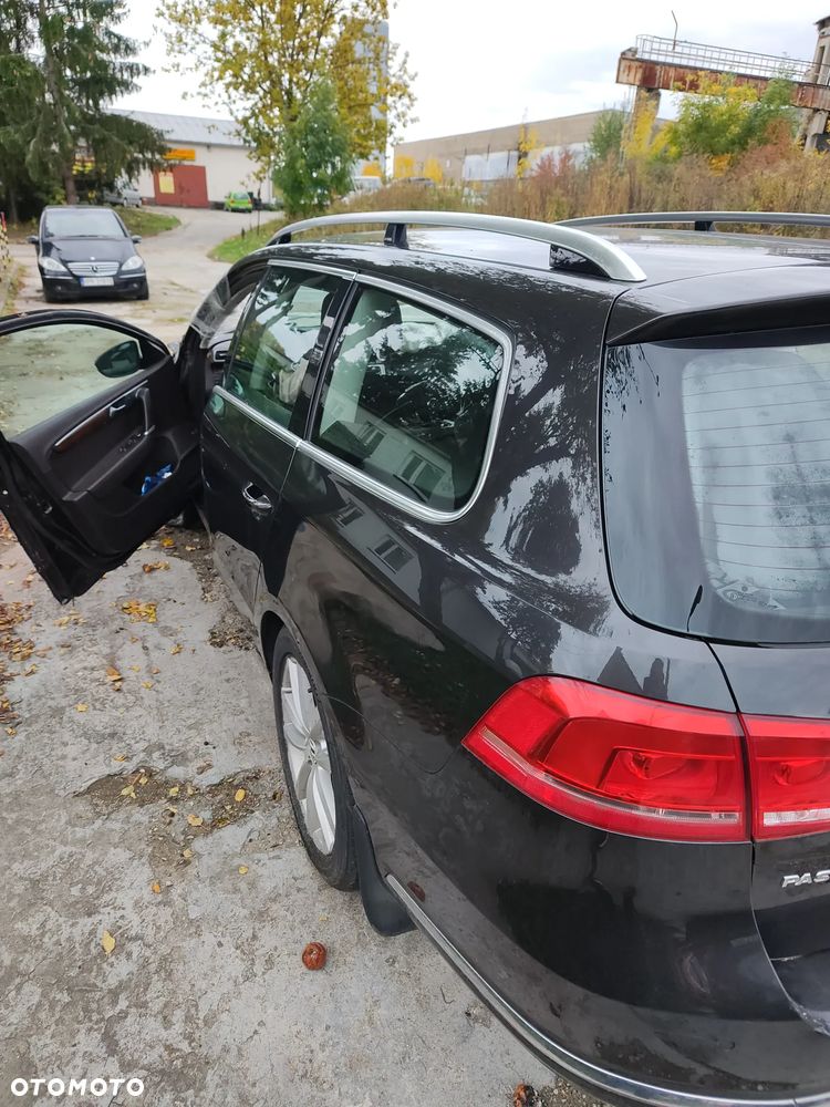 Volkswagen Passat 2010 photo 3