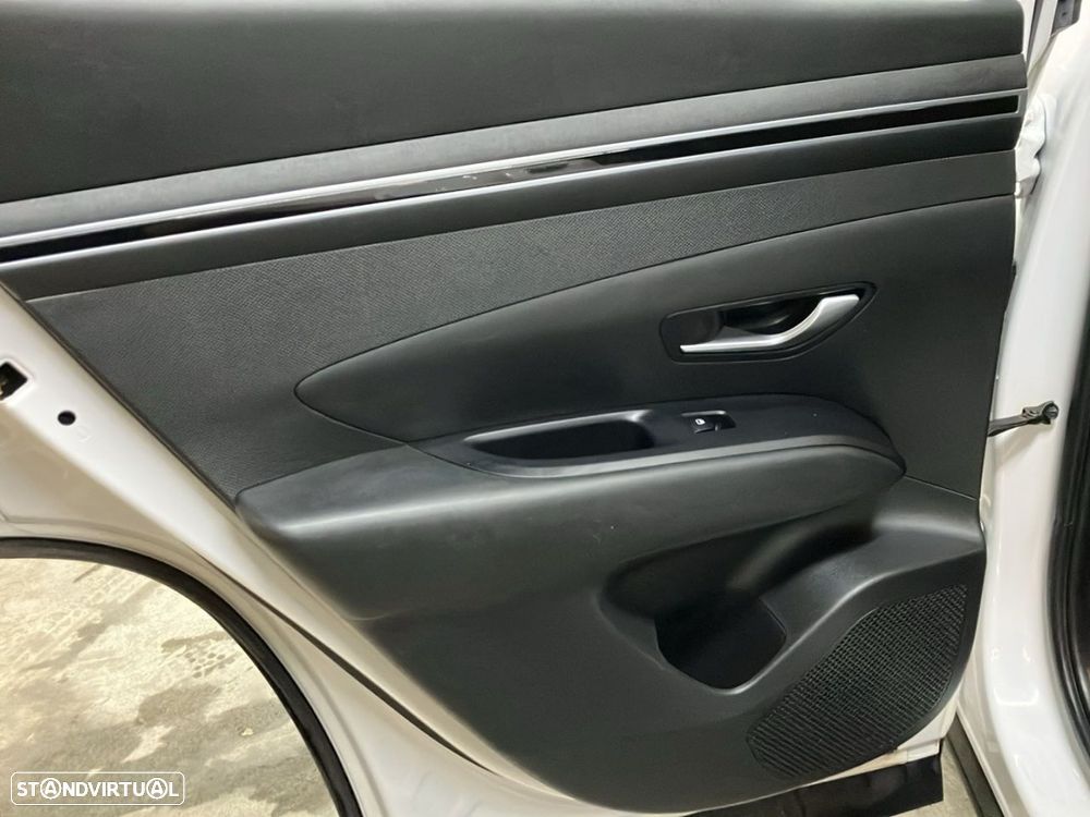 Hyundai Tucson 1.6 CRDi Business - 21