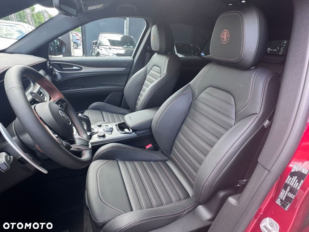 Alfa Romeo Stelvio - 19