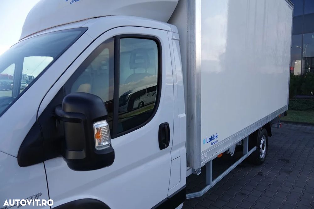 Fiat DUCATO MAXI / CONTAINER / 750 KG LIFT / GVWR: 3500 KG / MANUAL / 2021 - 11
