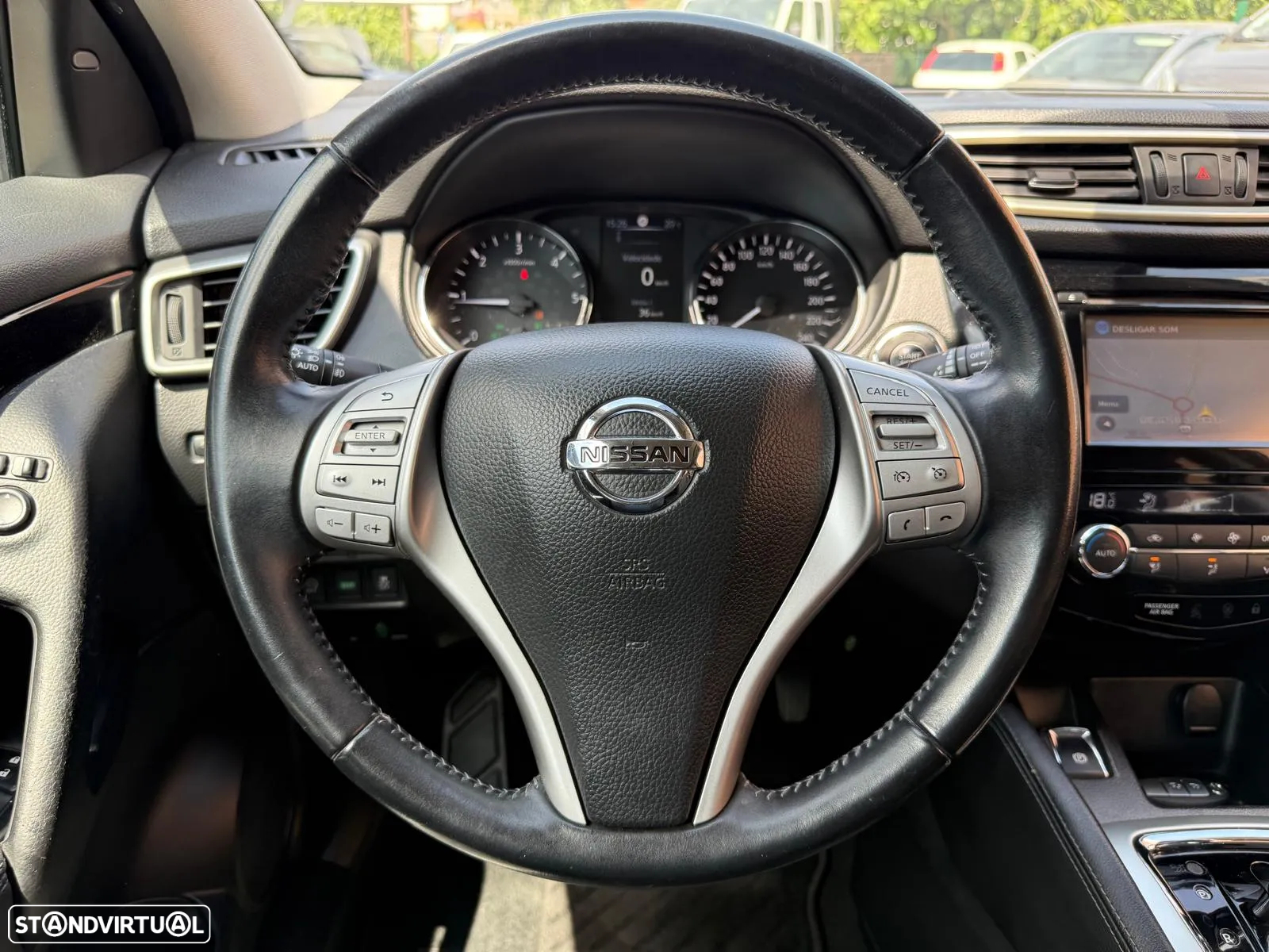 Nissan Qashqai 1.6 dCi Acenta PS+NC Xtronic - 19