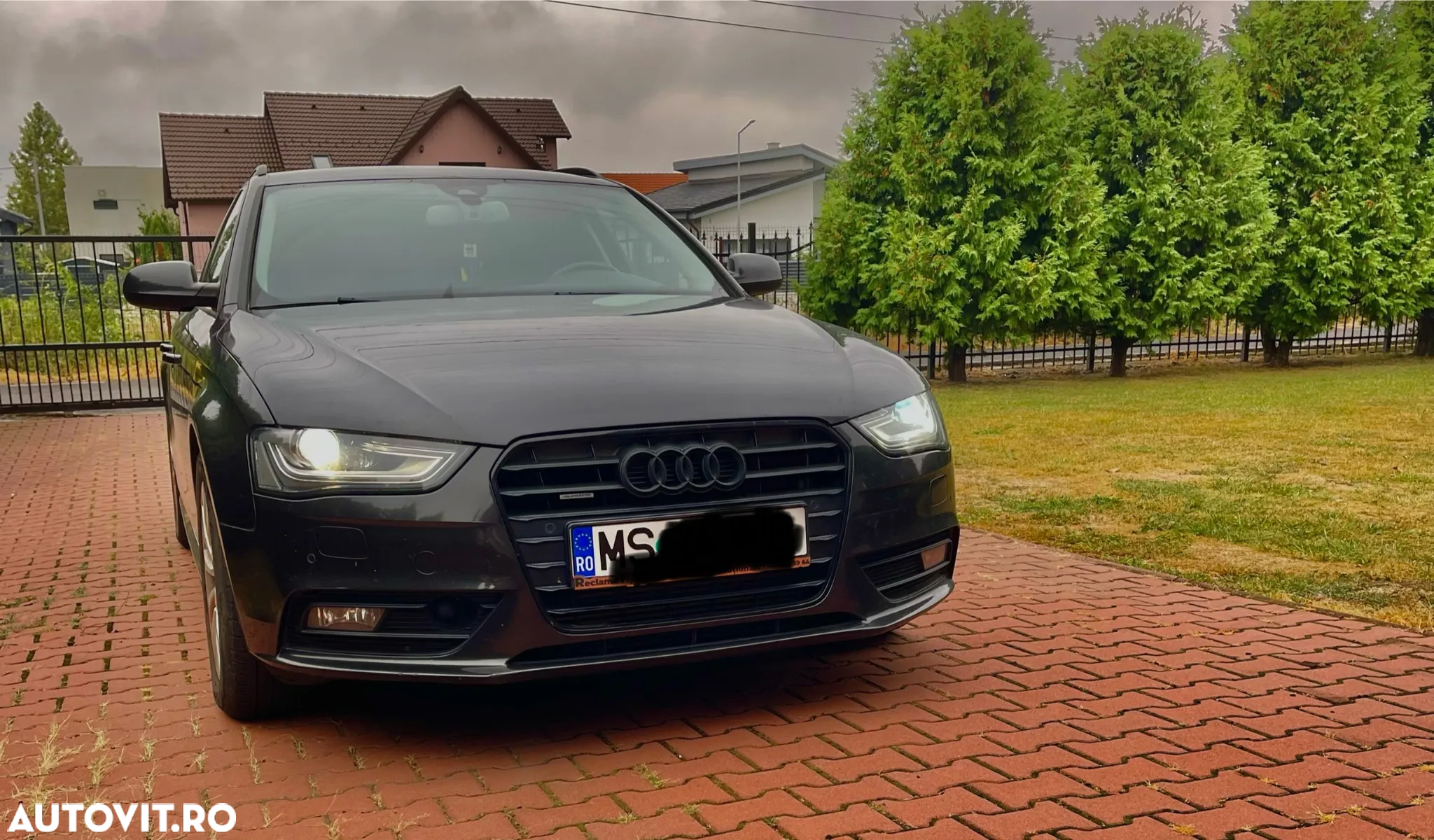 Audi A4 Avant 2.0 TDI quattro Stronic - 2