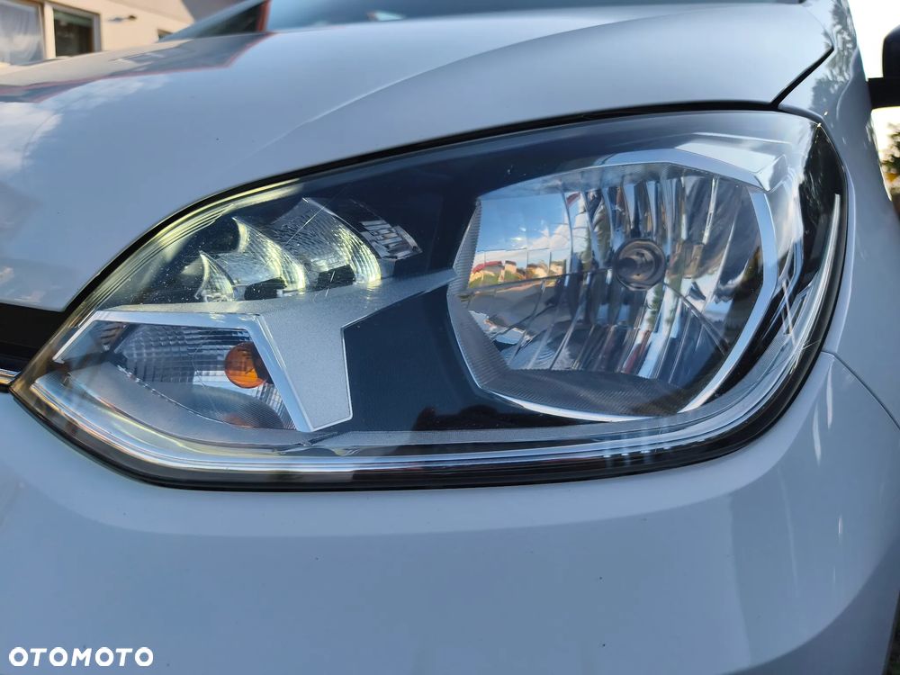 Volkswagen up! club - 36