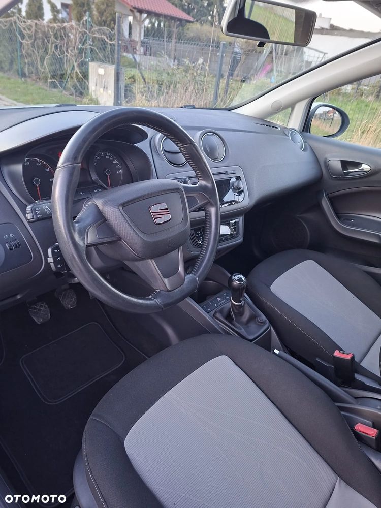 Seat Ibiza 1.4 16V Reference Salsa - 18