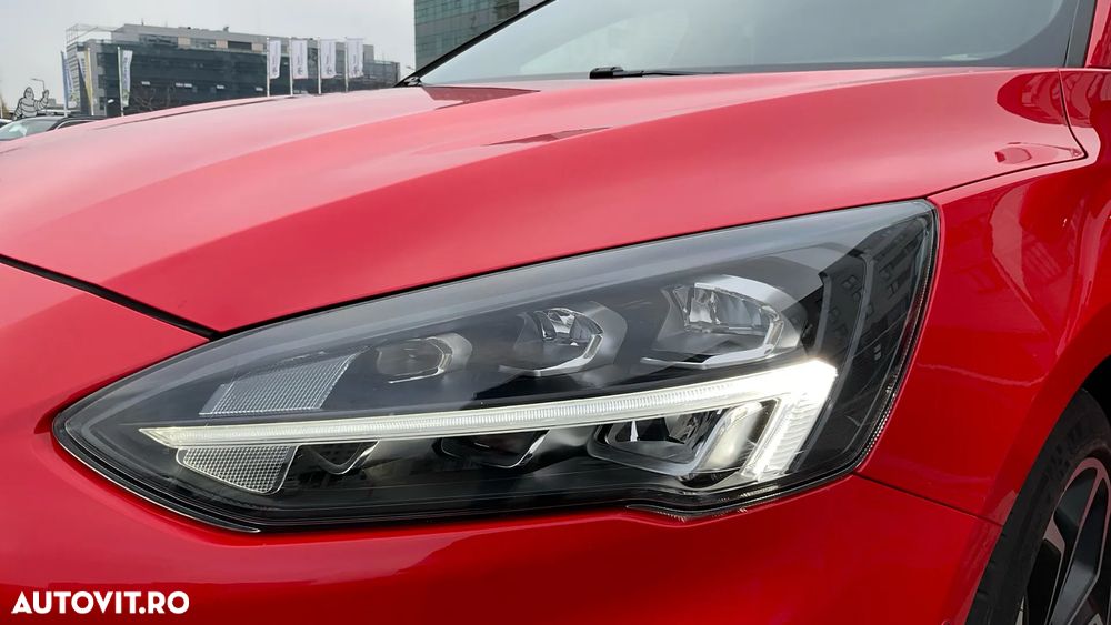 Ford Focus 1.5 Ecoboost ST-Line - 16