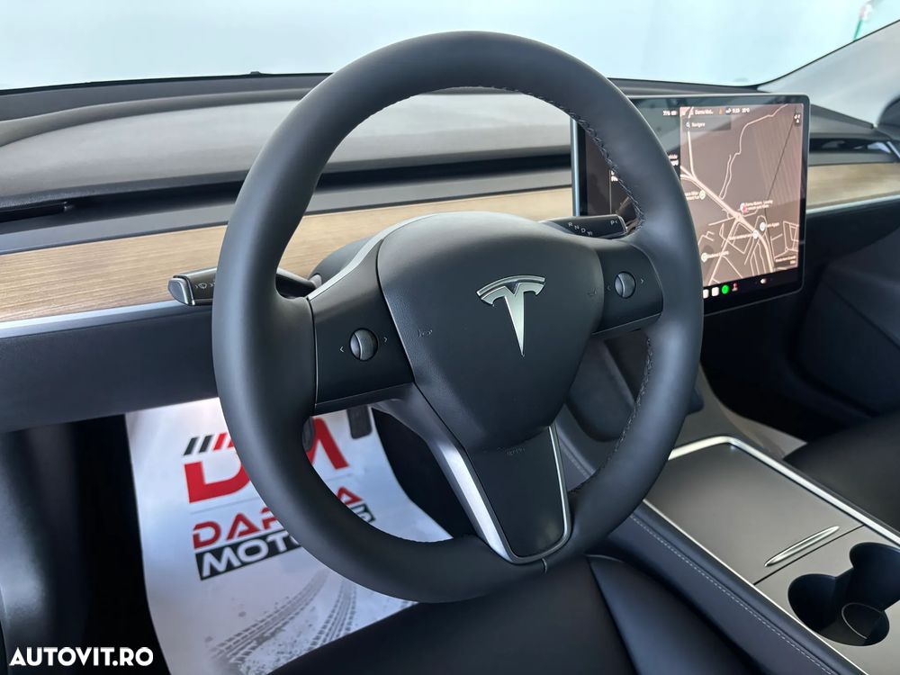 Tesla Model 3 Langstreckenbatterie Allradantrieb Dual Motor - 24