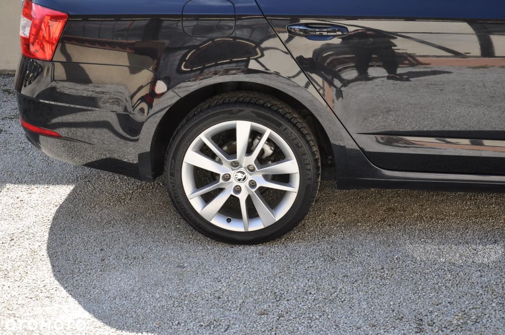 Skoda Octavia 1.5 TSI GPF ACT Ambition DSG - 9