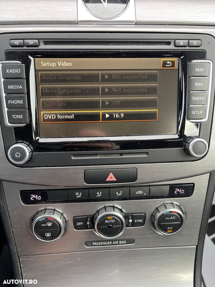 Volkswagen Passat Variant 1.6 TDI BlueMotion Technology Comfortline - 24