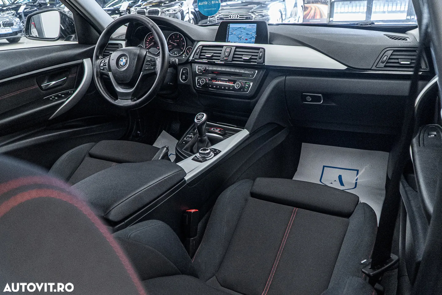 BMW Seria 3 318d Sport Line - 2