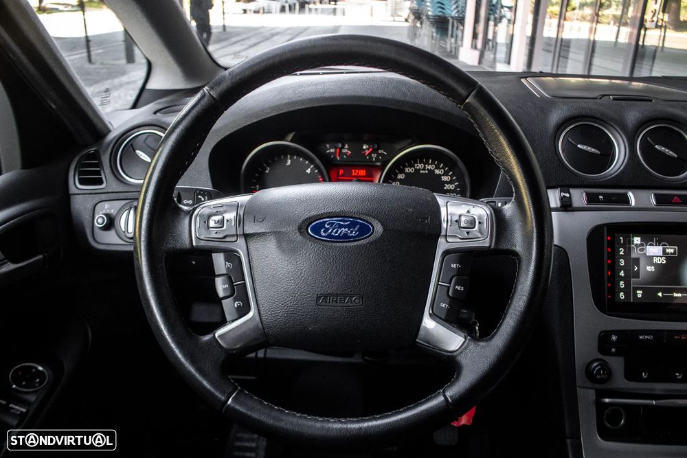 Ford S-Max 2.0 TDCi DPF Aut. Titanium - 13