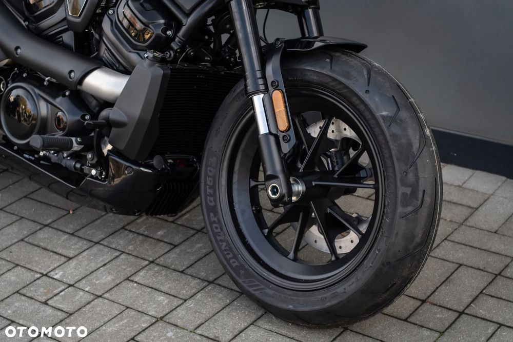 Harley-Davidson Sportster - 25