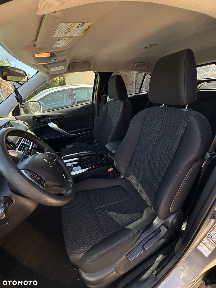 Mitsubishi Eclipse Cross - 6