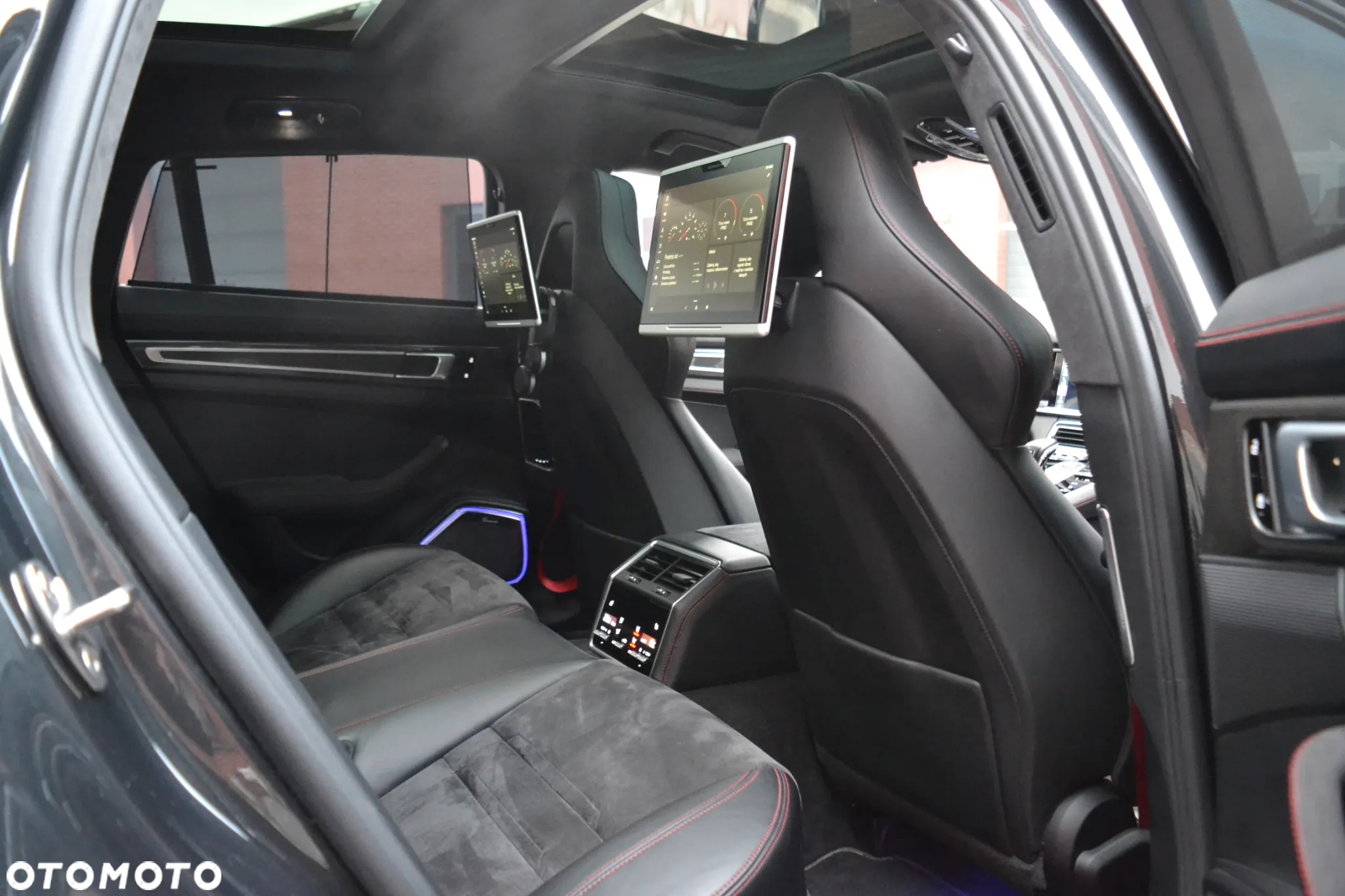 Porsche Panamera GTS GPF Sport Turismo - 3