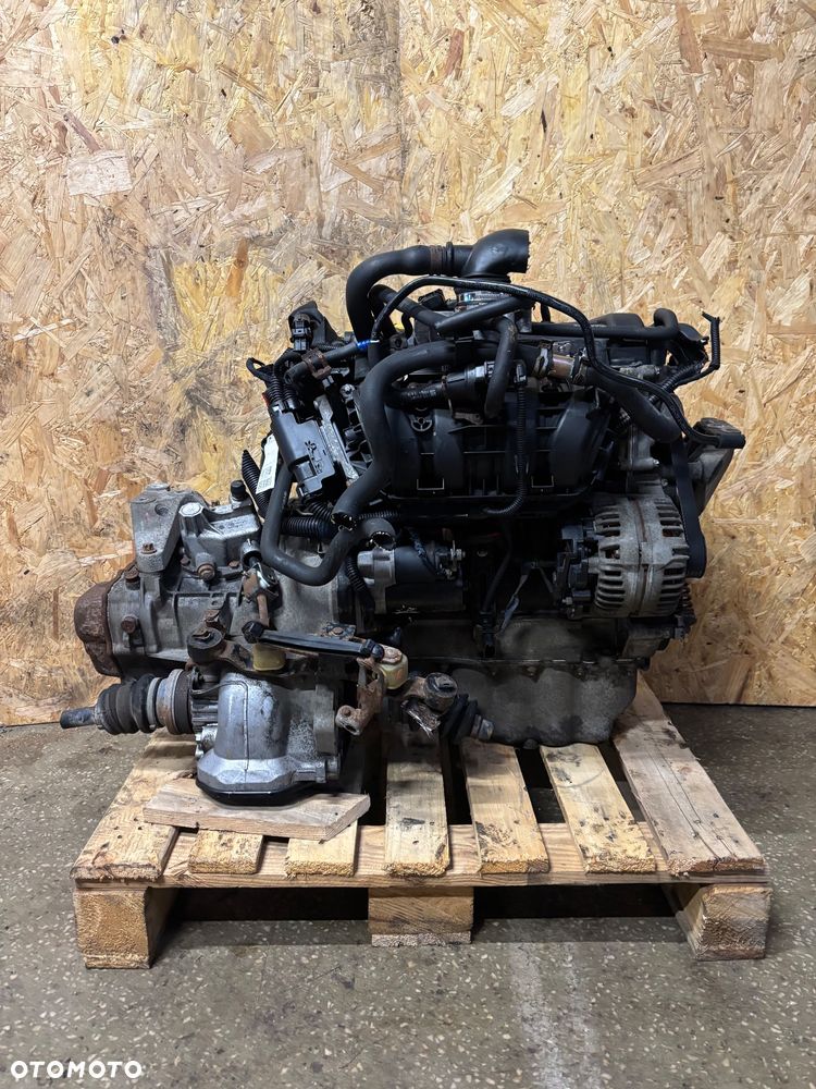 SILNIK OPEL ASTRA H MERIVA CORSA D Z14XEP 1.4 16V KOMPLETNY Z OSPRZĘTEM film video - 4