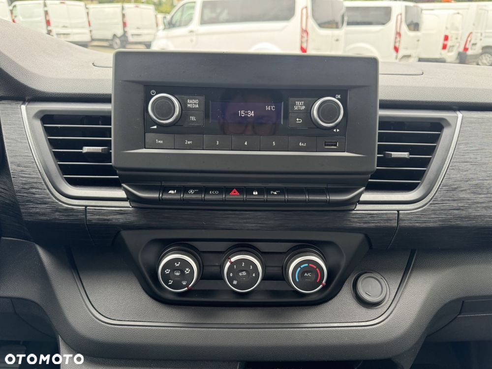 Renault TRAFIC L2 MAXI LONG - 24