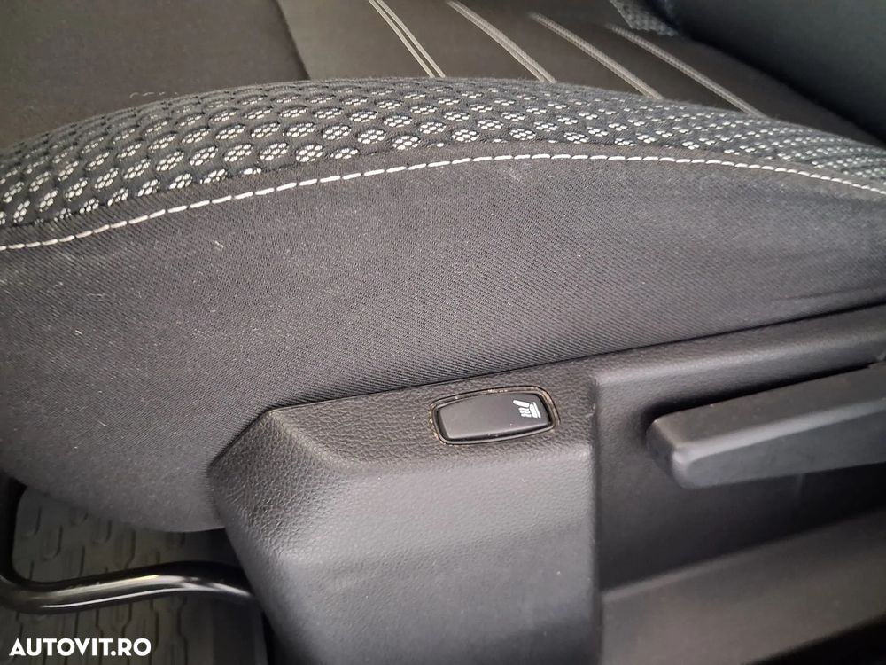 Dacia Duster 1.5 Blue dCi 4WD Prestige - 32