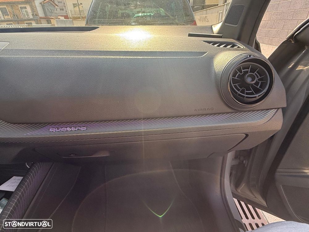 Audi Q2 2.0 TDI quattro S tronic sport - 8