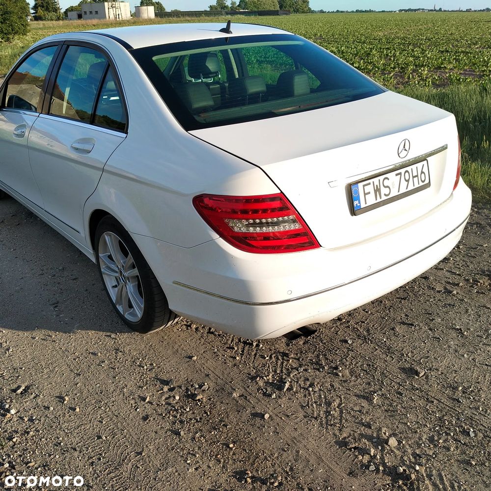 Mercedes-Benz Klasa C 200 CDI Avantgarde Edition - 4