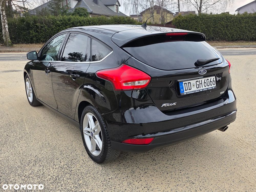Ford Focus 1.5 EcoBoost STart-Stopp-System TITANIUM - 4