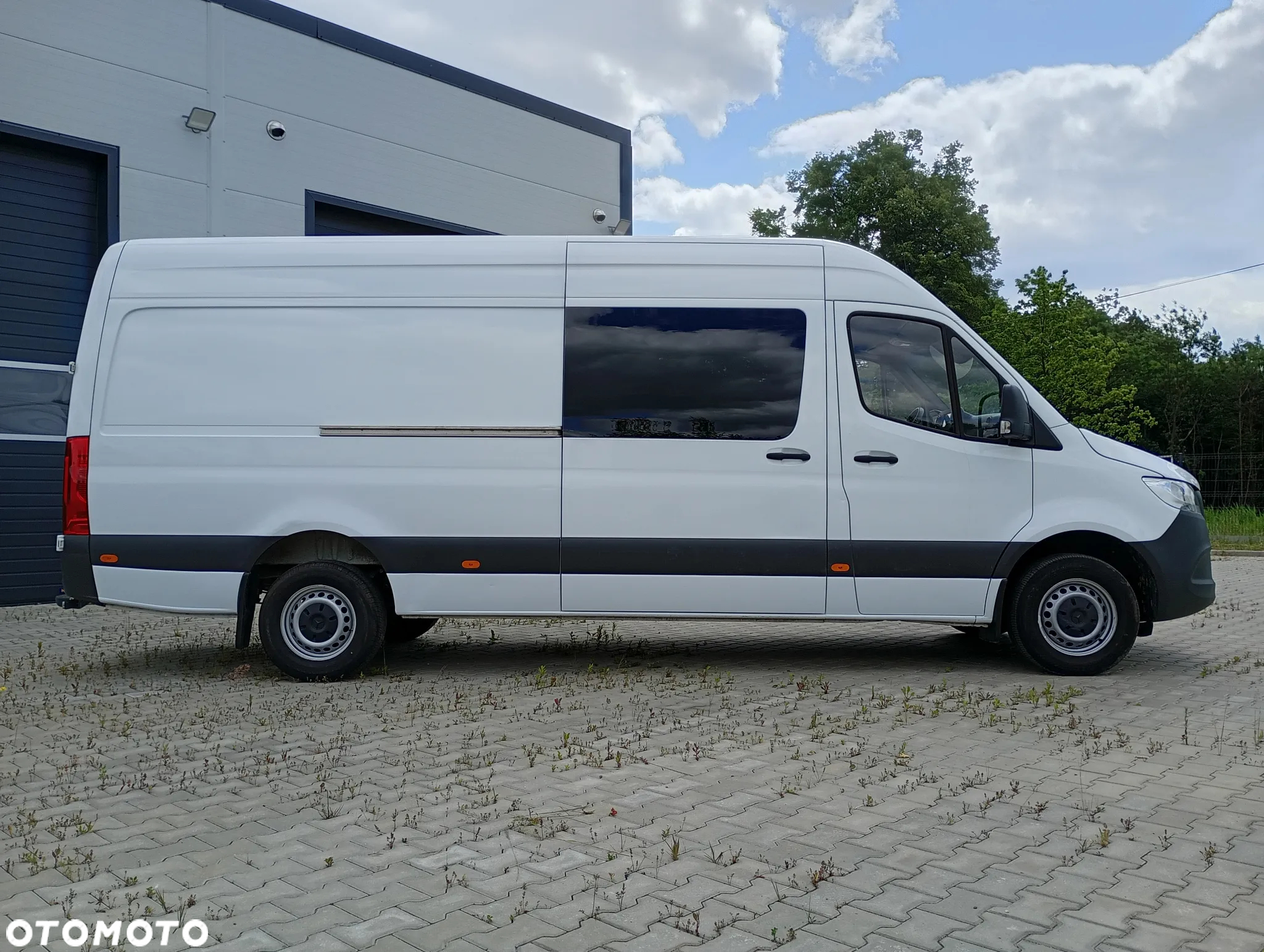 Mercedes-Benz SPRINTER MAX L5H2 BRYGADÓWKA 7 OSÓB KLIMA SENSORY TEMPOMAT NR 52 - 3