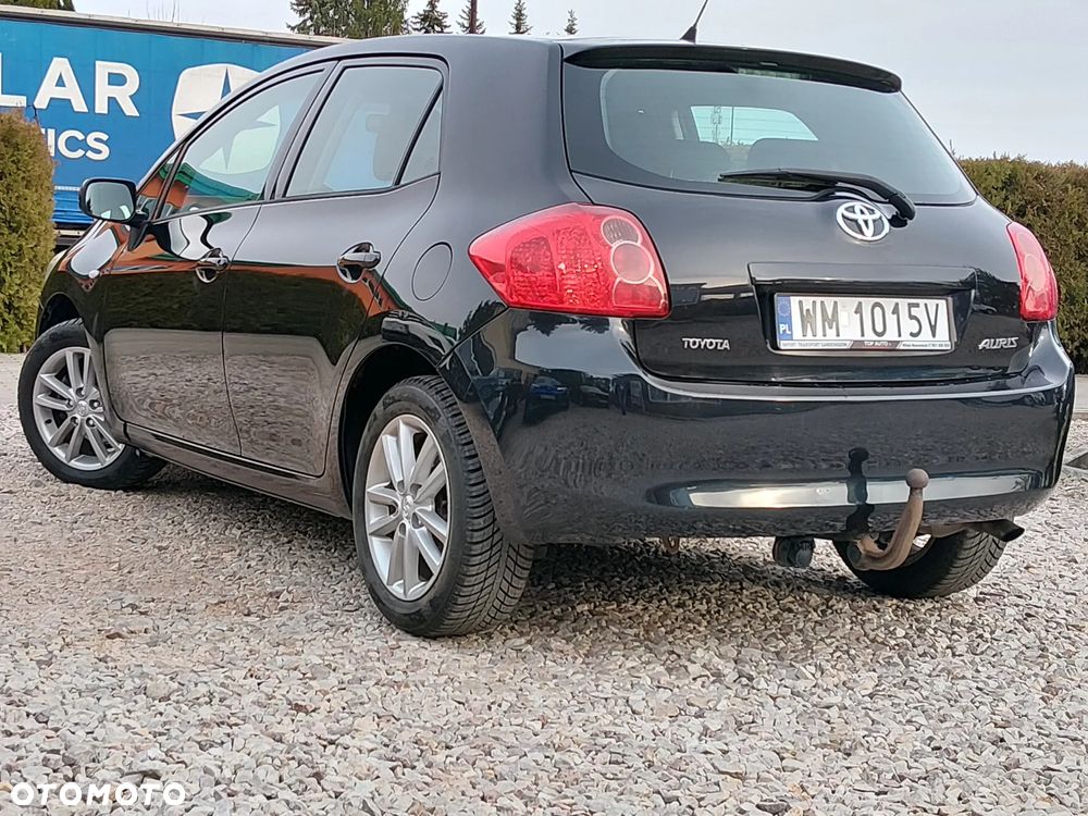 Toyota Auris 1.33 VVT-i - 13