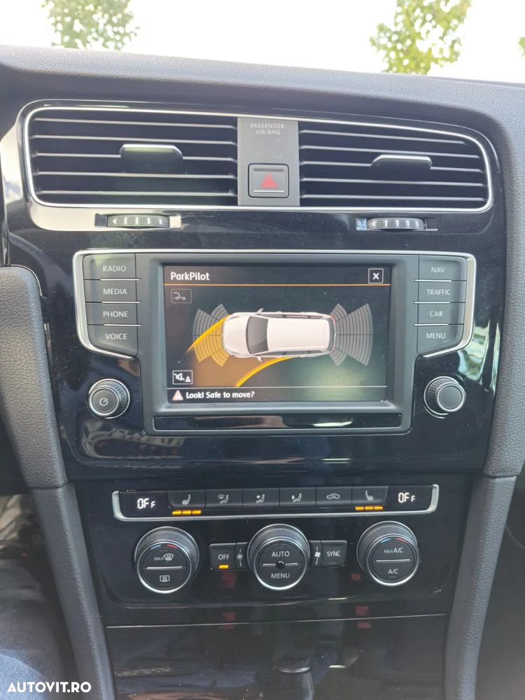 Volkswagen Golf 1.6 TDI DPF BMT Highline - 12