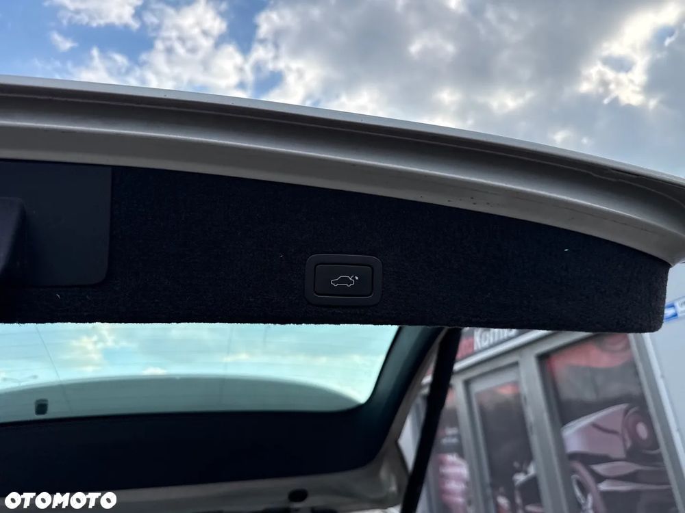 Volvo XC 60 D4 Momentum - 26