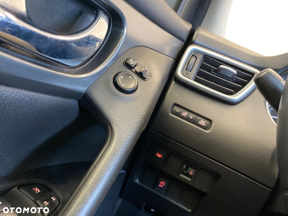 Nissan Qashqai 1.2 DIG-T Tekna EU6 - 21