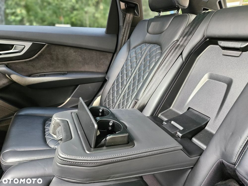 Audi SQ7 - 22