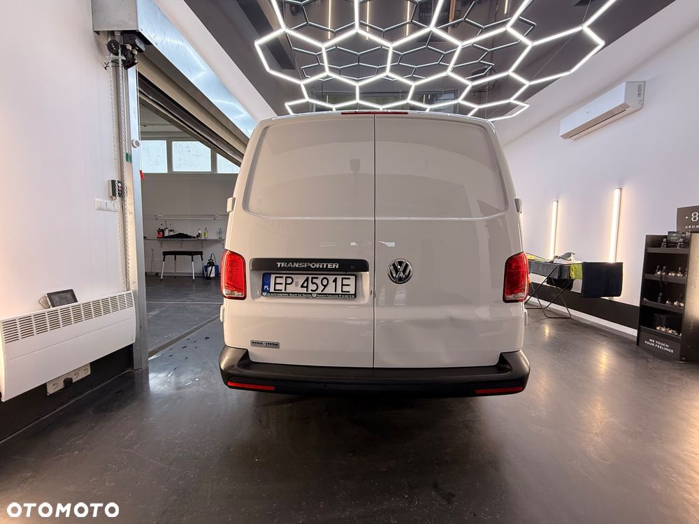 Volkswagen Transporter - 16