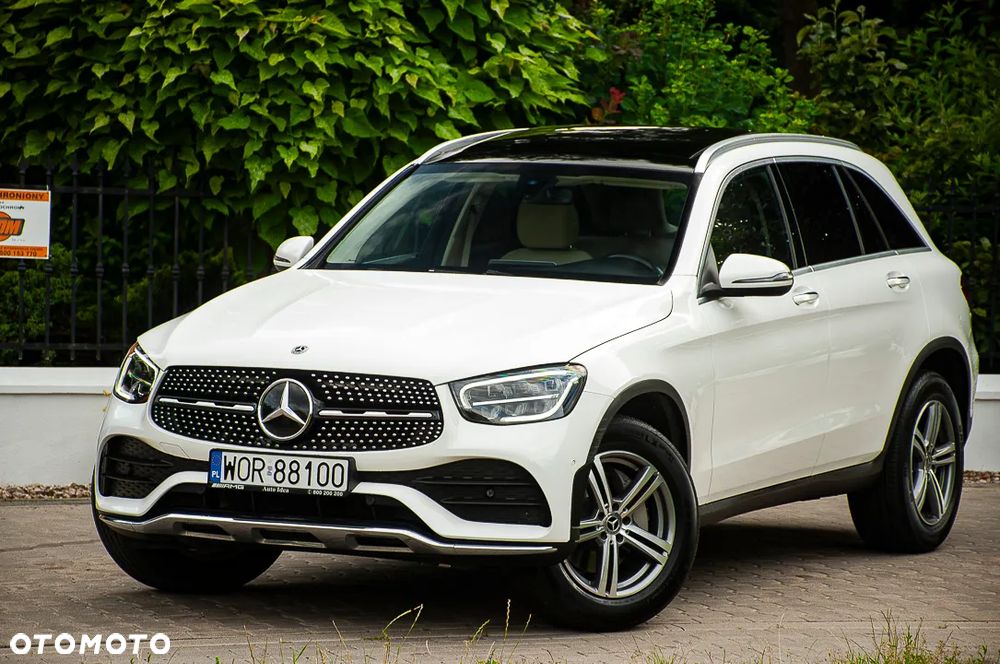 Mercedes-Benz GLC 300 4Matic 9G-TRONIC AMG Line - 4