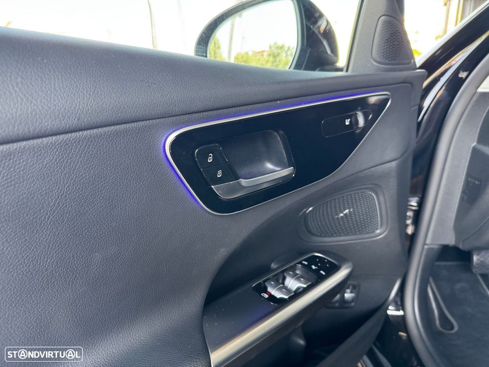 Mercedes-Benz C 300 - 19