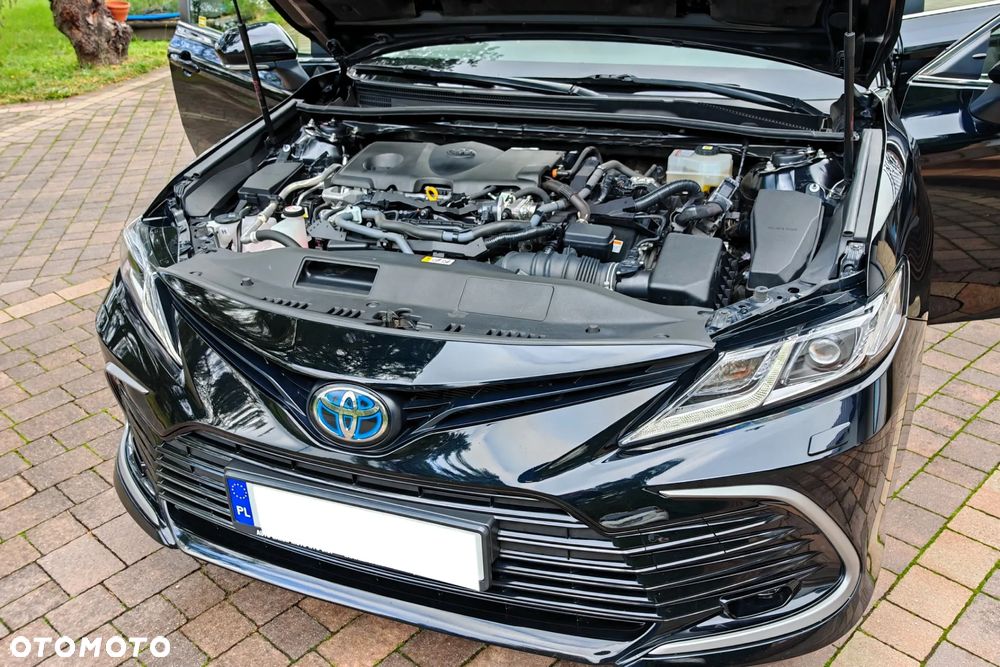 Toyota Camry 2.5 Hybrid Comfort CVT - 32
