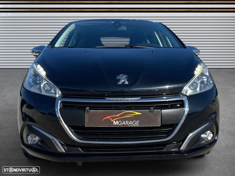 Peugeot 208 1.6 BlueHDi Style - 11