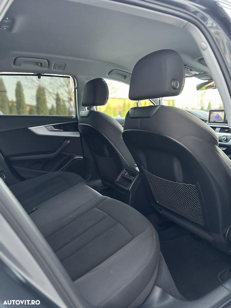 Audi A4 2.0 TDI ultra S tronic design - 30