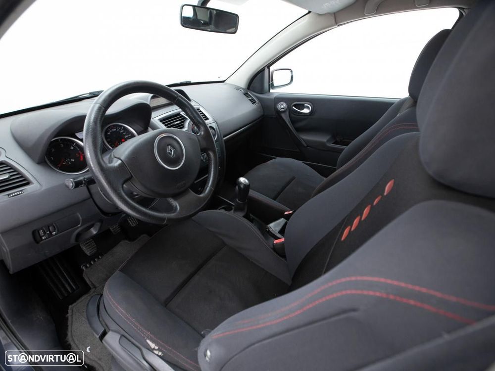 Renault Mégane - 7