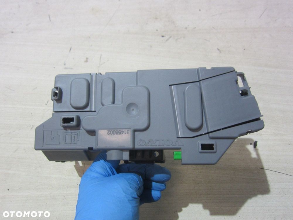 VOLVO XC60 II XC 60 KLEMA PLUSOWA BEZPIECZNIK AKUMULATORA 31456002 - 3