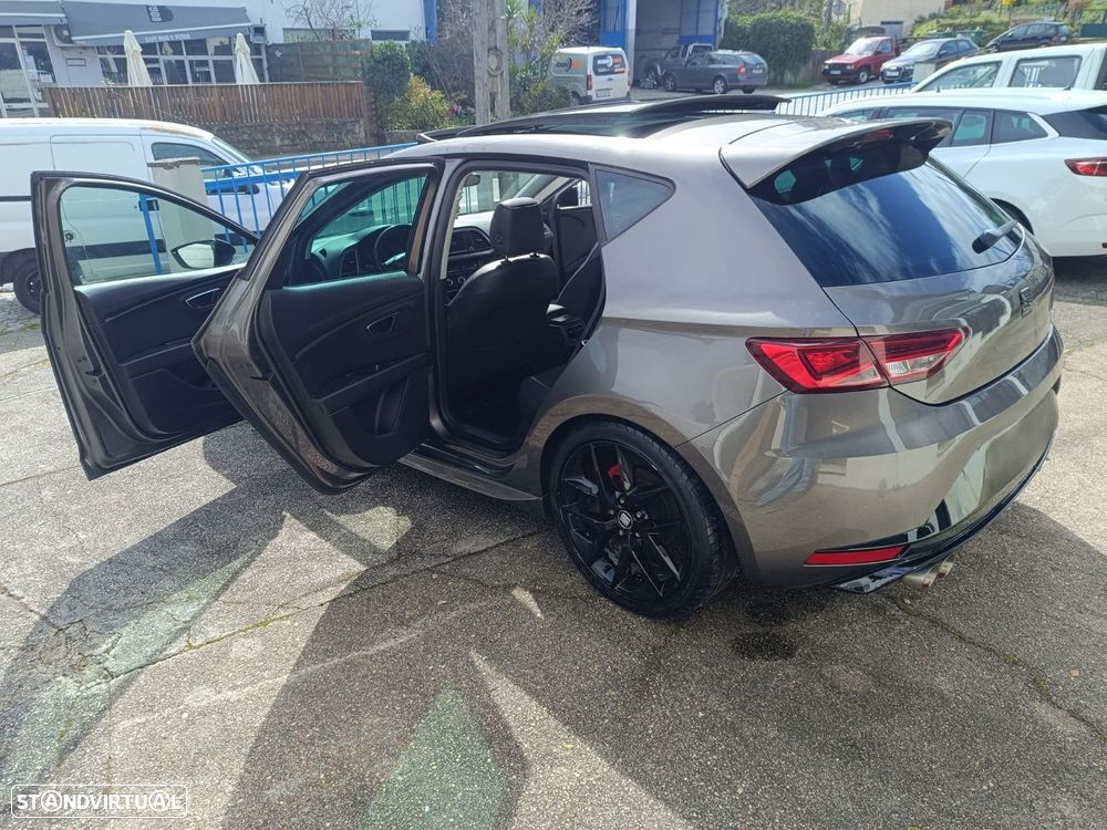 SEAT Leon 2.0 TDI DPF S&S FR - 11