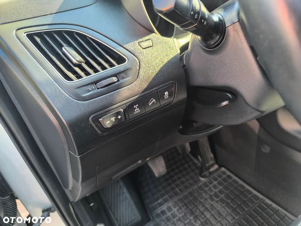 Hyundai ix35 2.0 CRDi 4WD Premium - 9
