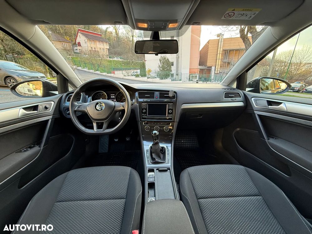 Volkswagen Golf 1.0 TSI Trendline - 5
