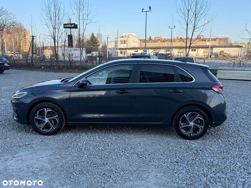 Hyundai i30 1.5 DPI Smart - 4