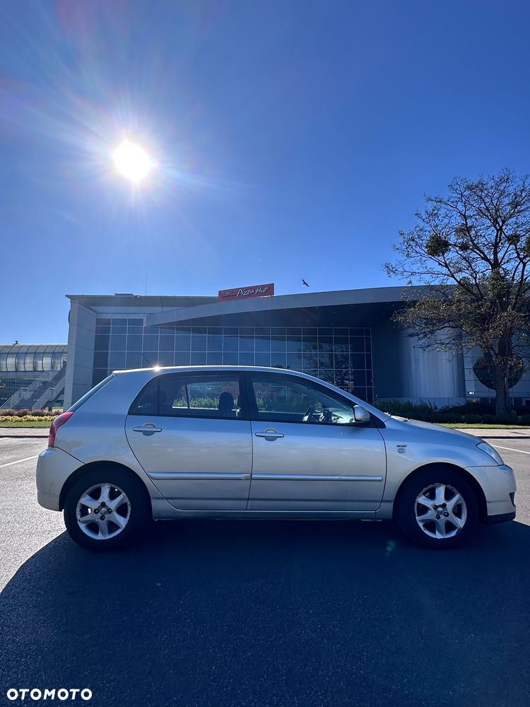 Toyota Corolla 1.4 D-4D Luna MM - 2